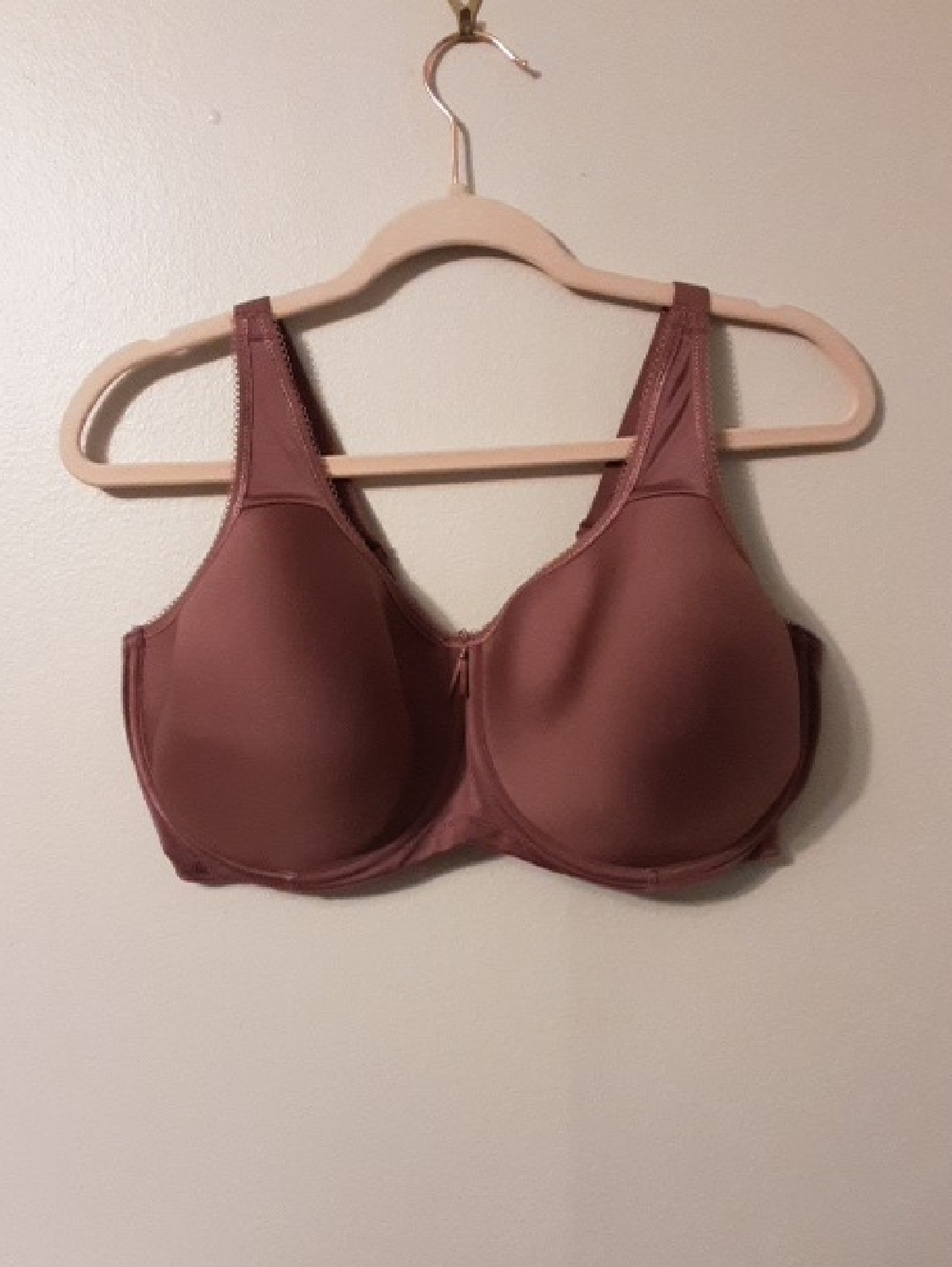 WACOAL Seamless Support Underwire Bra in Pink-Burgundy Size 42DDD.